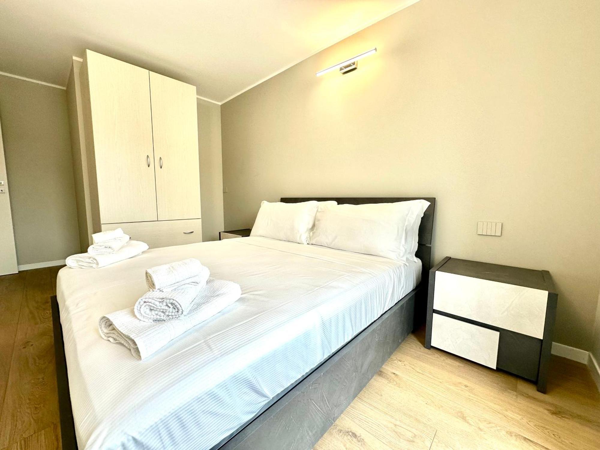Be-C0 Sempione Luxury Apt Milan Extérieur photo